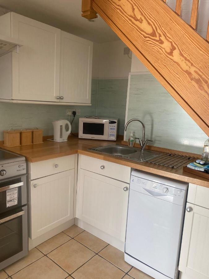 Upper Grippath Farm Holiday Cottages Newport Kültér fotó